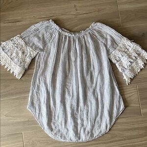 Tempo Paris Blue Striped Blouse with Lace Sleeves